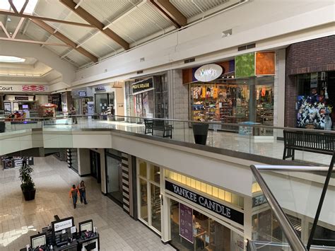 town square mall stores